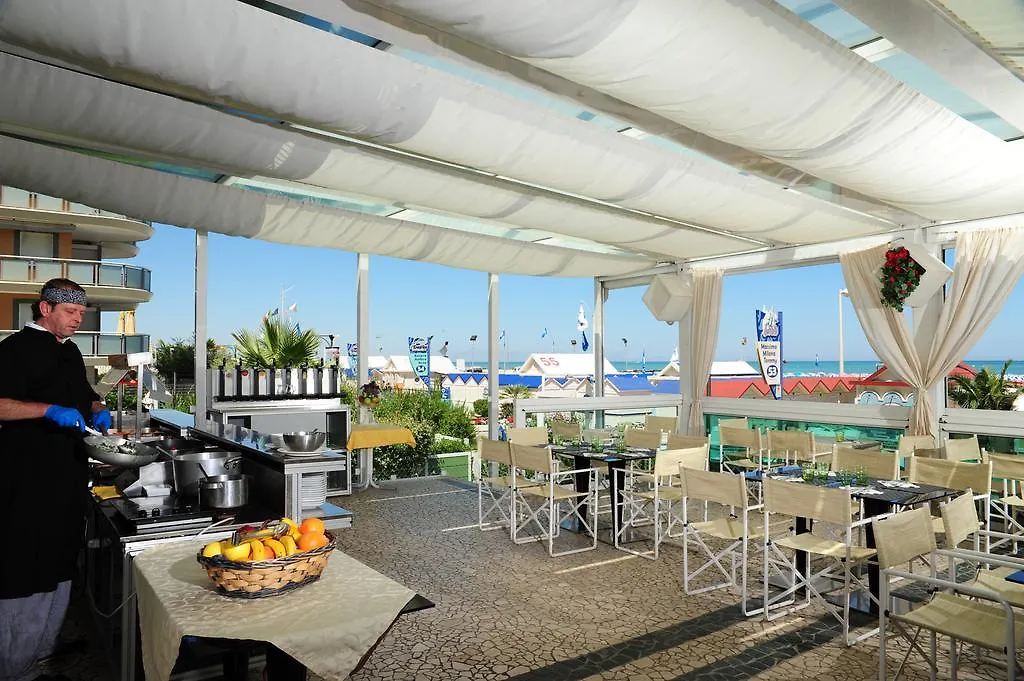 Hotel Vienna Cattolica