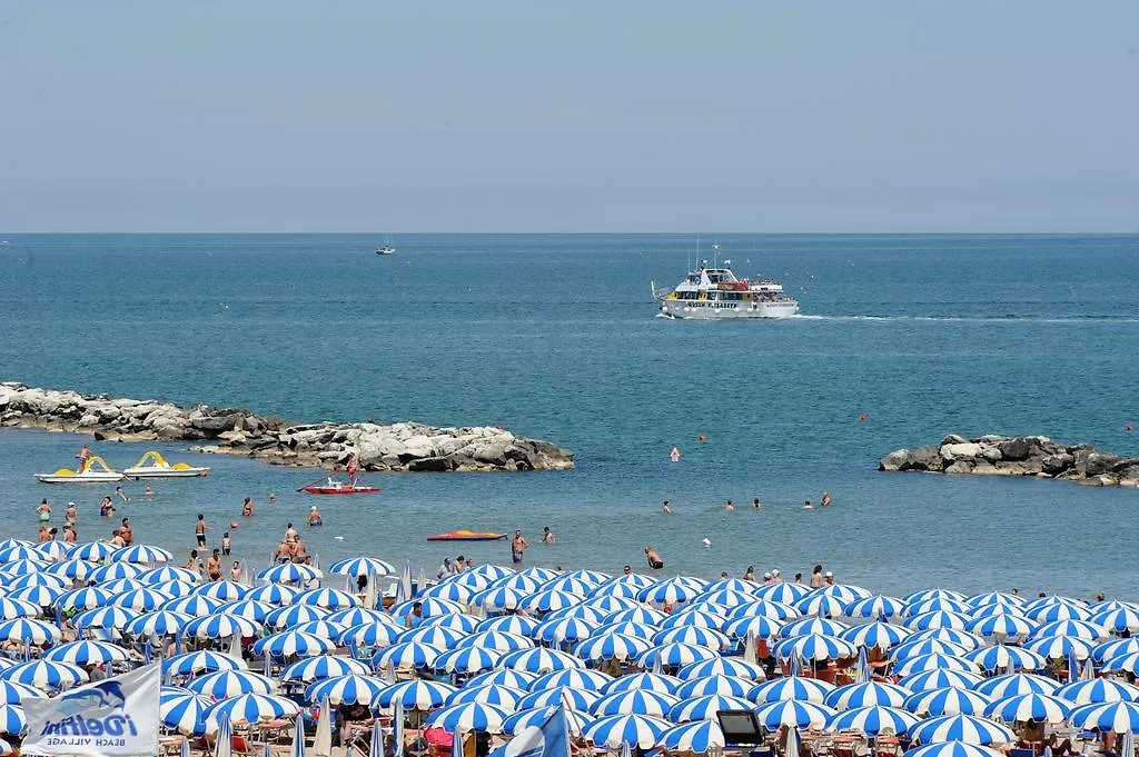 Hotel Vienna Cattolica 4*,  Italy