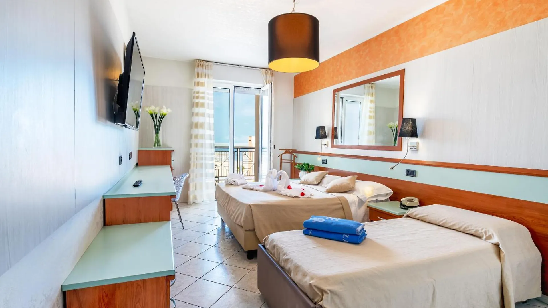 Hotel Vienna Cattolica